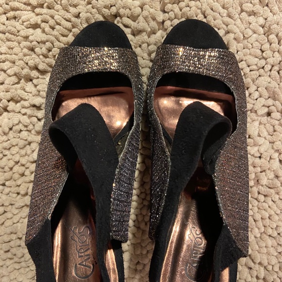 Carlos Santana Bronze Halo Heel - Picture 4 of 9